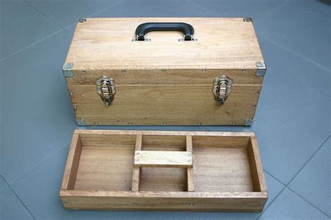 Functional and Sturdy Wooden Toolbox: 17 Steps (with Pictures) Tool Box ...