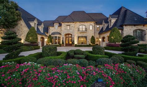 $2.5 Million Brick & Stone Mansion In Frisco, TX | Homes of the Rich