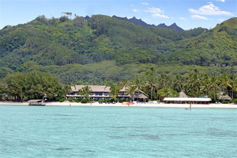 Landscape View from a Boat of Muri Lagoon Beach in Rarotonga Coo Stock ...