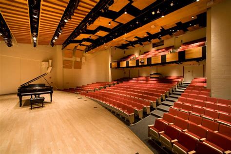 Recital with the Manhattan Chamber Players for Tuesday Matinées at ...