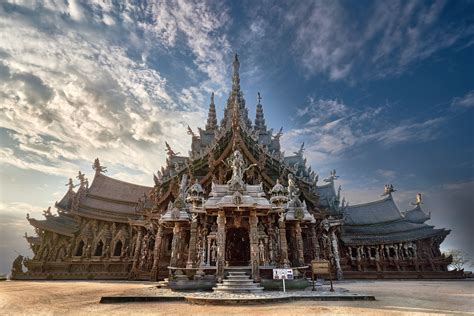 Pattaya Sanctuary of Truth Admission Ticket with Transfer Tours | Sunleisureworld