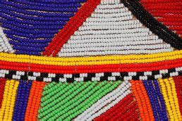 Maasai Clothing & Jewelry: What do the colors mean?