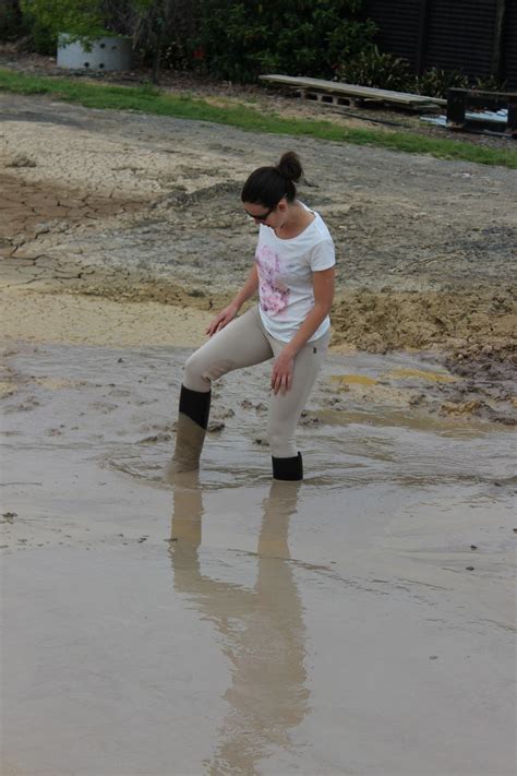 Pin by Chris Fregd on rboots | Mud boots, Riding boots, Equestrian outfits