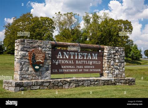 Entrance sign at Antietam National Battlefield, Sharpsburg, Maryland ...