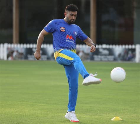 IPL 2021: MS Dhoni and other CSK players start their practice session with a fun football game