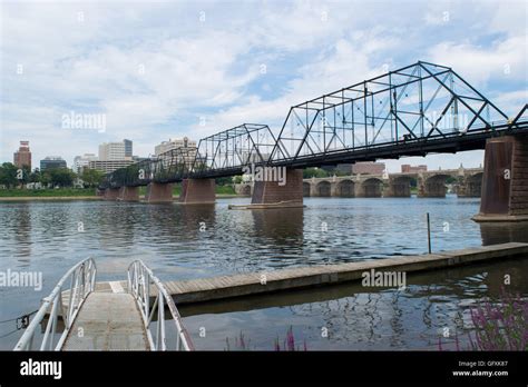 City Island Bridge Harrisburg, Pennsylvania Stock Photo - Alamy