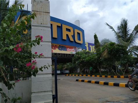 Closeup of Front View of Metro Cash and Carry Building at Kanakapura ...