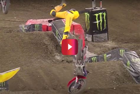 Motorcycle Racer Ken Roczen's Gruesome Crash Left Him With an "Open Arm ...