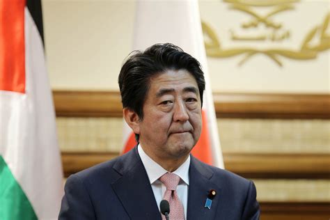 Japan's Prime Minister Shinzo Abe Has Few Options on ISIS Crisis | TIME