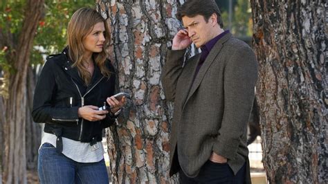 Nathan Fillion Reacts to 'Castle' Ending: 'Mic Drop' - ABC News