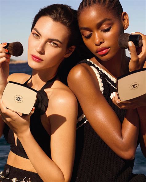 Summer in Grand Style: Discover CHANEL LES BEIGES Collection