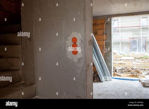 building a house, unfinished interior Stock Photo - Alamy