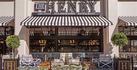 Fashionable Resto The Henry Joins Robertson Plaza's Stylish (and Bike ...