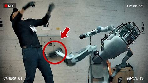 AI Robot caught on cam fighting back at humans - Go IT