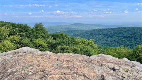 35+ Skyline Drive Hikes at Shenandoah National Park