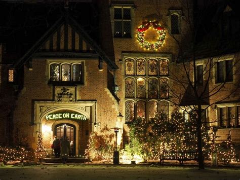 A Complete Guide to Visiting Stan Hywet Hall and Gardens in Akron, Ohio