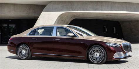 2022 Maybach Landaulet