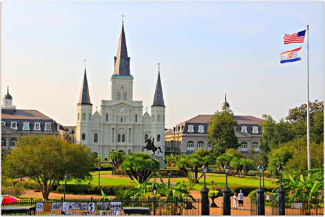 New Orleans Homes and Neighborhoods » Jackson Square in New Orleans