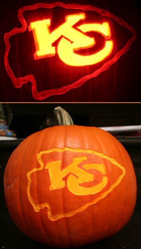 Kansas City Chiefs Pumpkin by johwee on @DeviantArt Halloween Pumpkin Designs, Halloween ...