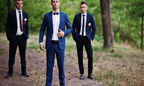 How Much To Rent Groomsmen Suits: Tuxedo Cost | Bridal Notes