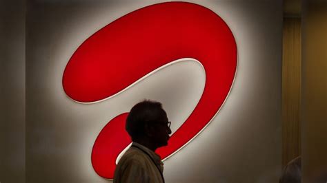 Price hike, capex moderation key for further gains in Bharti Airtel ...