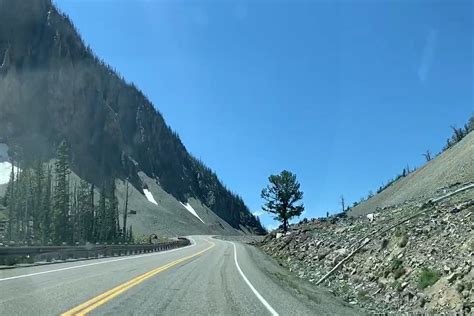 Yellowstone National Park Opening East Entrance Road