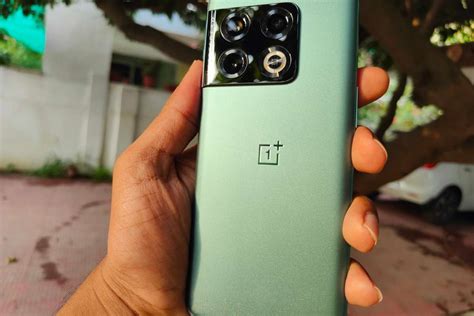 OnePlus 10 Pro Review: a OnePlus Experience Like Never Before