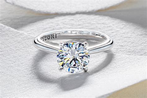 10 Best-of-the-Best Solitaire Engagement Rings