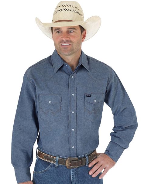 Wrangler Men's Classic Fit Long Sleeve Chambray Snap Western Work Shirt