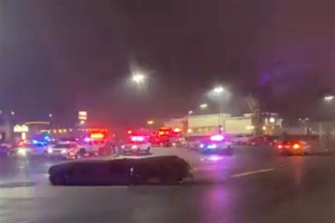 Shooting at Tacoma Mall leaves one injured in Washington chaos