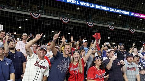 Braves parade for World Series | Best places to watch | 11alive.com