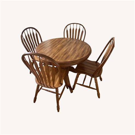 Circular Wood Dining Table and 4 Chair Set - AptDeco