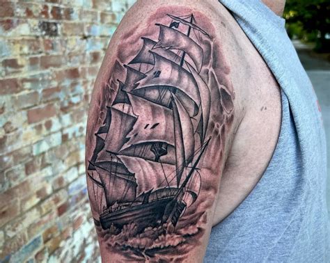 12+ Traditional Pirate Ship Tattoo Ideas To Inspire You!