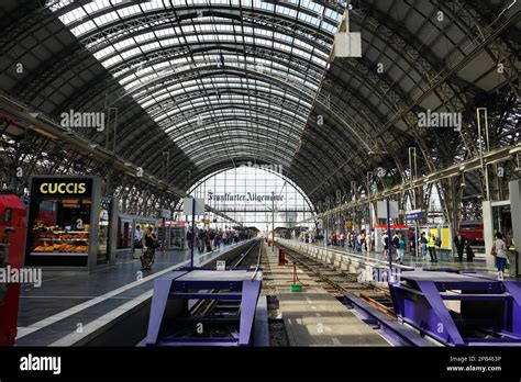 Frankfurt (Main) central railway station, Frankfurt (Main), Frankfurt central railway station ...