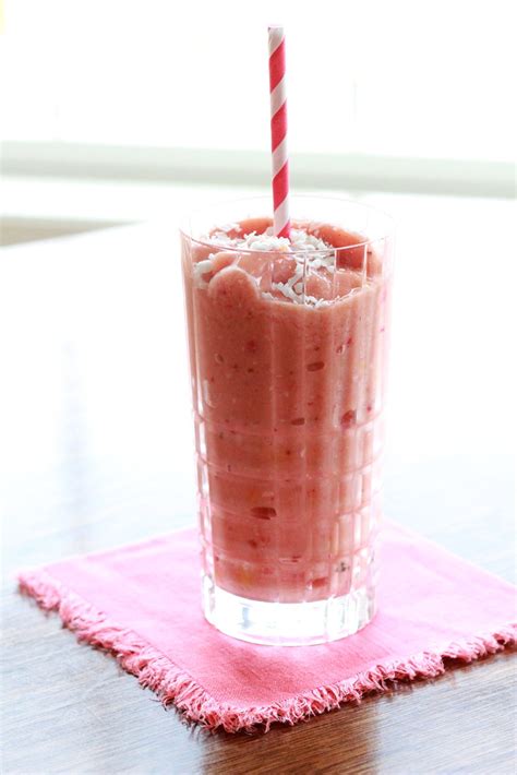 Hiccups and Sunshine: 15 Guava Smoothie Recipes