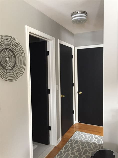 10+ Black Painted Interior Doors - DECOOMO