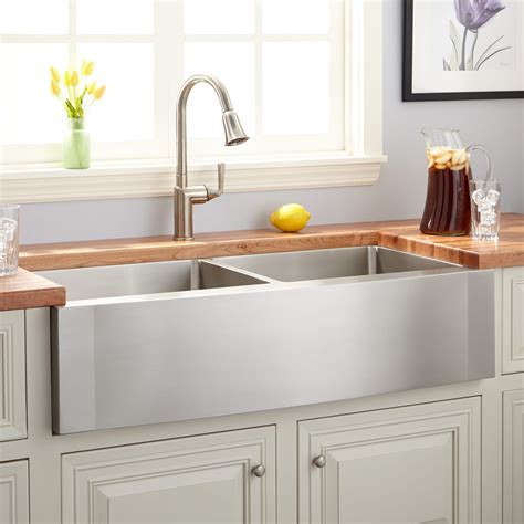 42" Optimum Double-Bowl Stainless Steel Farmhouse Sink - Wave Apron ...