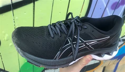 REVIEW: ASICS GEL-Kayano 27 vs. Kayano 26 - Read the review! - Inspiration