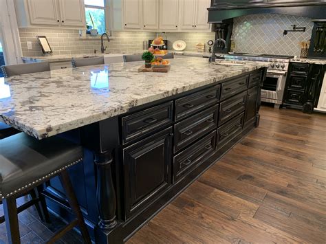 The Benefits Of Installing A Kitchen Island Granite Countertop ...