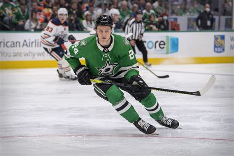 Roope Hintz Is Probably the Stars’ Best Forward - and Maybe One of the ...