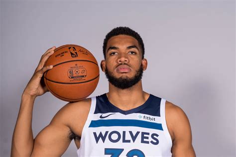 Karl-Anthony Towns had his best season yet. Why is he getting less respect? - SBNation.com