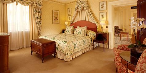 Luxury Hotel Suites and Rooms in London | The Dorchester Dorchester Hotel London, The Dorchester ...