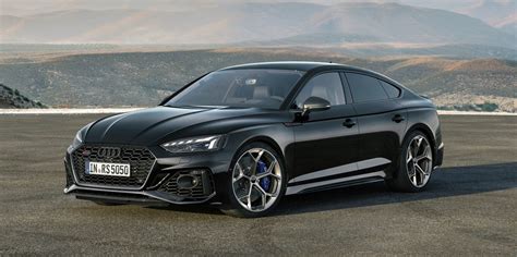 Audi RS5 Sportback Features and Specs