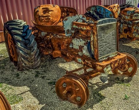 Tractor Old Rusty - Free photo on Pixabay