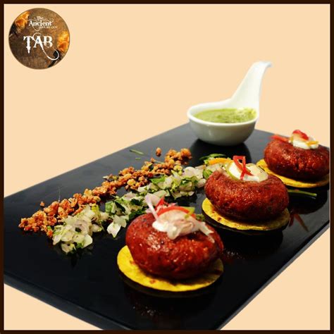 galouti kebab plating - Google Search | Gastronomic food, Mini food appetizers, Indian snack recipes