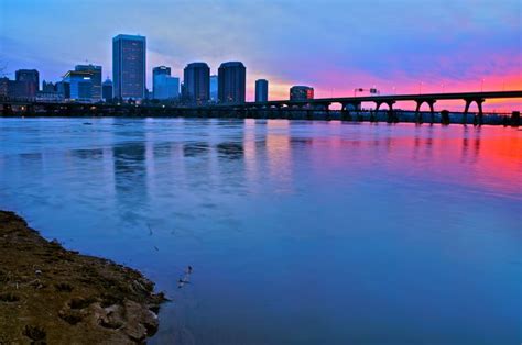 Sunrise in Richmond, VA | Richmond, New york skyline, Sunrise