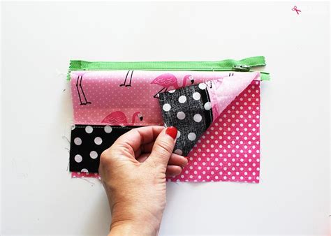 Zipper Pencil Pouch DIY Sewing Tutorial by Positively Splendid | Diy sewing tutorials, Pencil ...