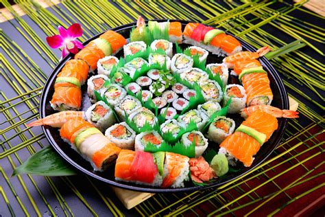 Sushi - Japanese Traditional Food: Ingredients, Original & Types