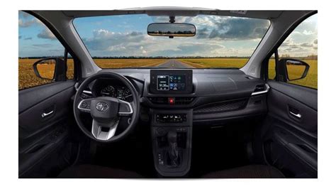 Toyota Avanza 2023, now equipped with 6 airbags and is the safest in ...