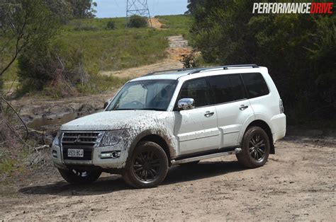 2015 Mitsubishi Pajero Exceed review (video) | PerformanceDrive